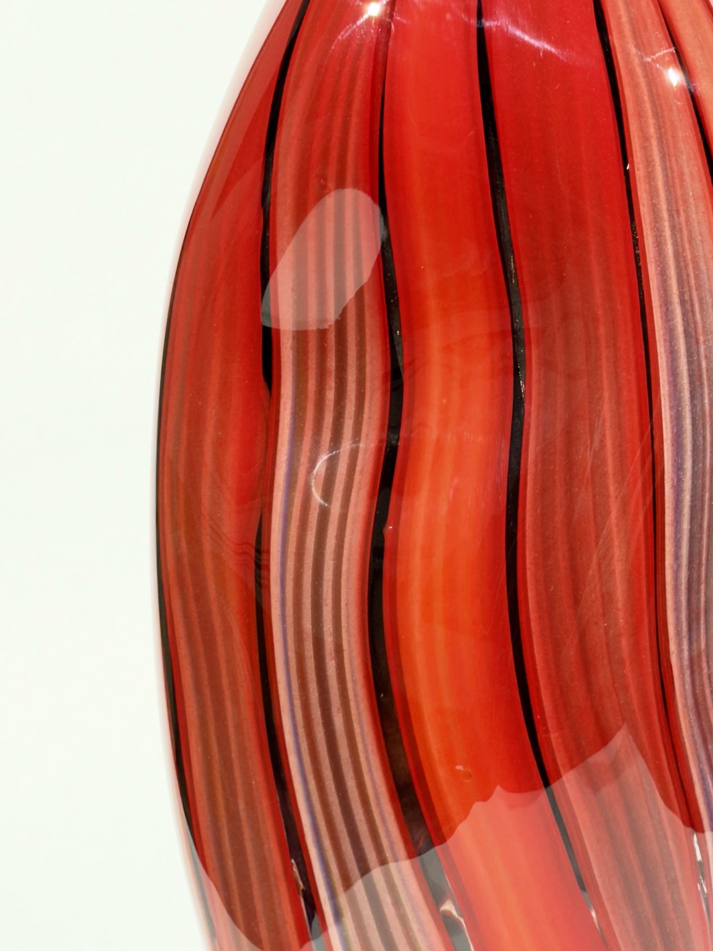 Vase Fragment · 44 × 16 cm · Léon & Ulysse