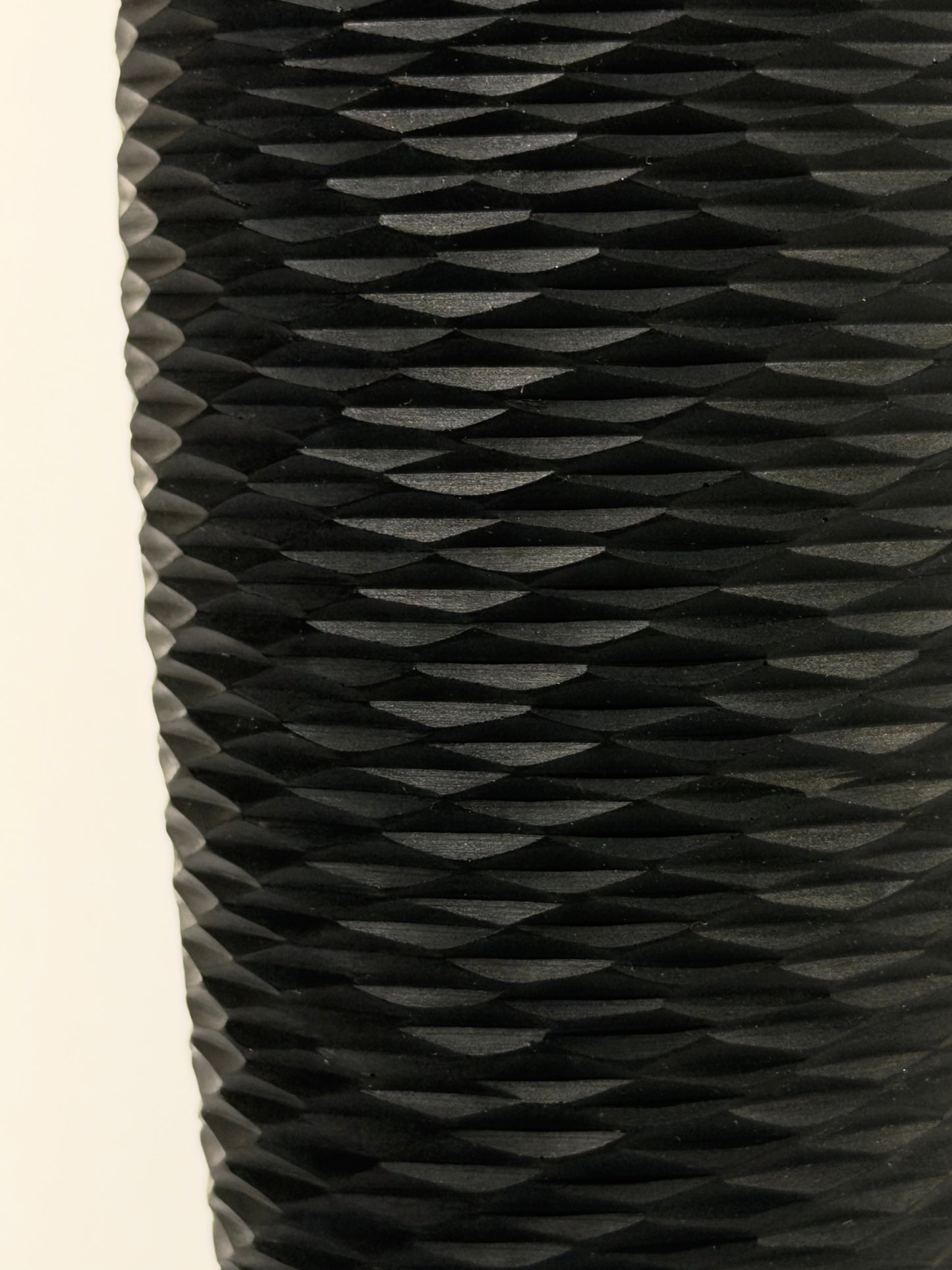 Vase OLYMPE · 33.5 × 7.5 cm · Léon & Ulysse