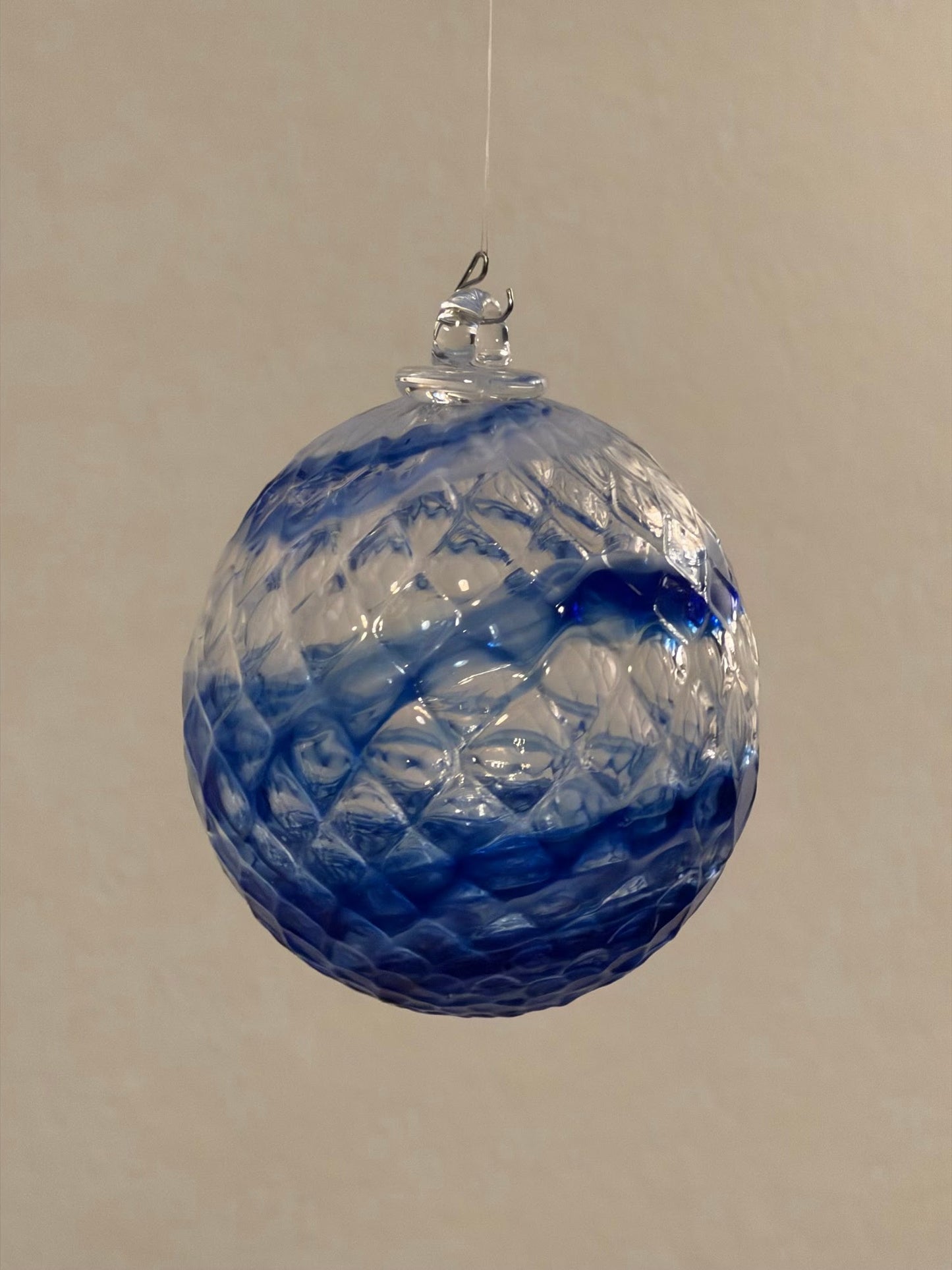 Boule de Noël — verre soufflé, bleu dégradé