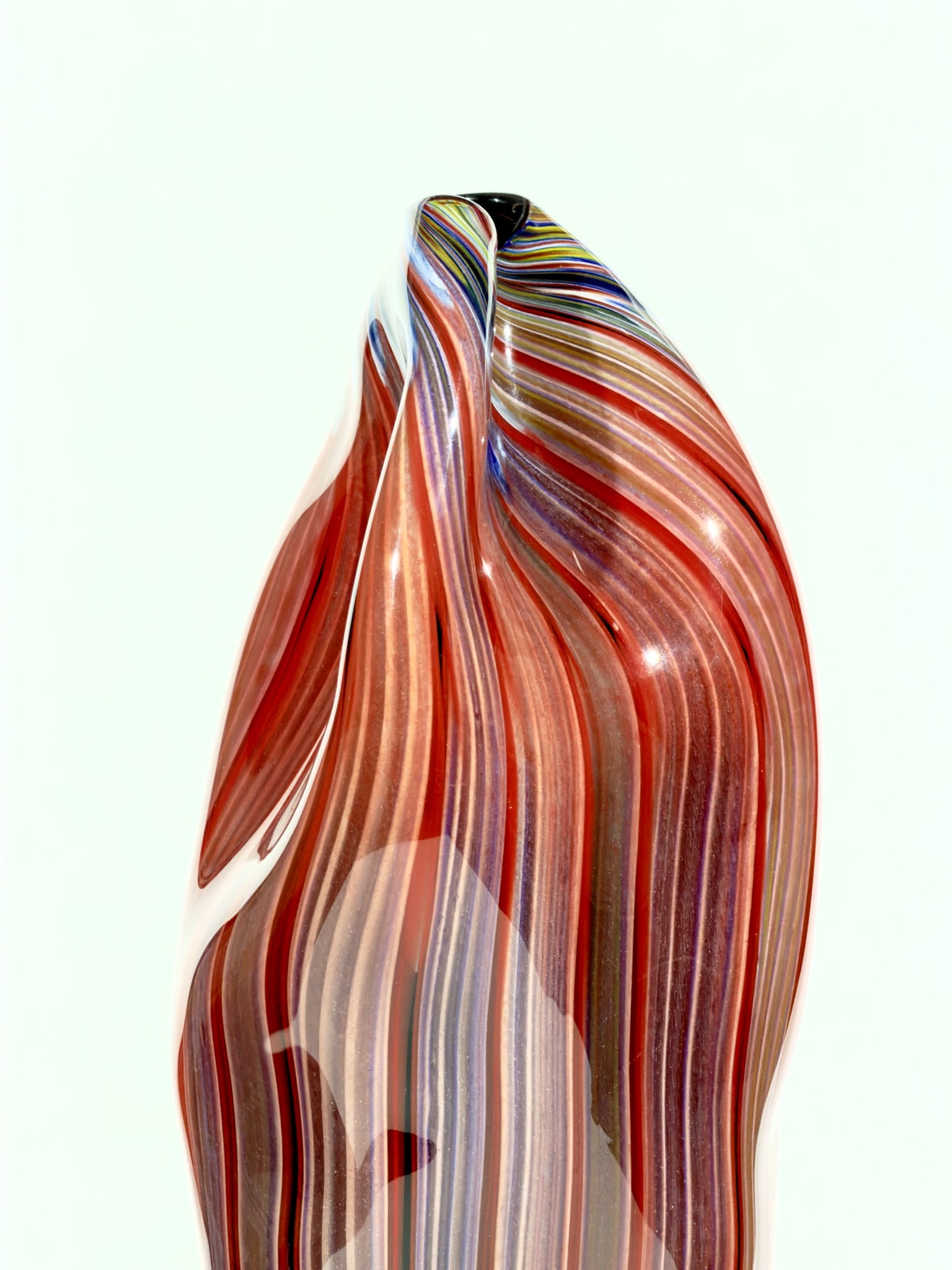 Vase Fragment · 58.5 × 15 cm · Léon & Ulysse
