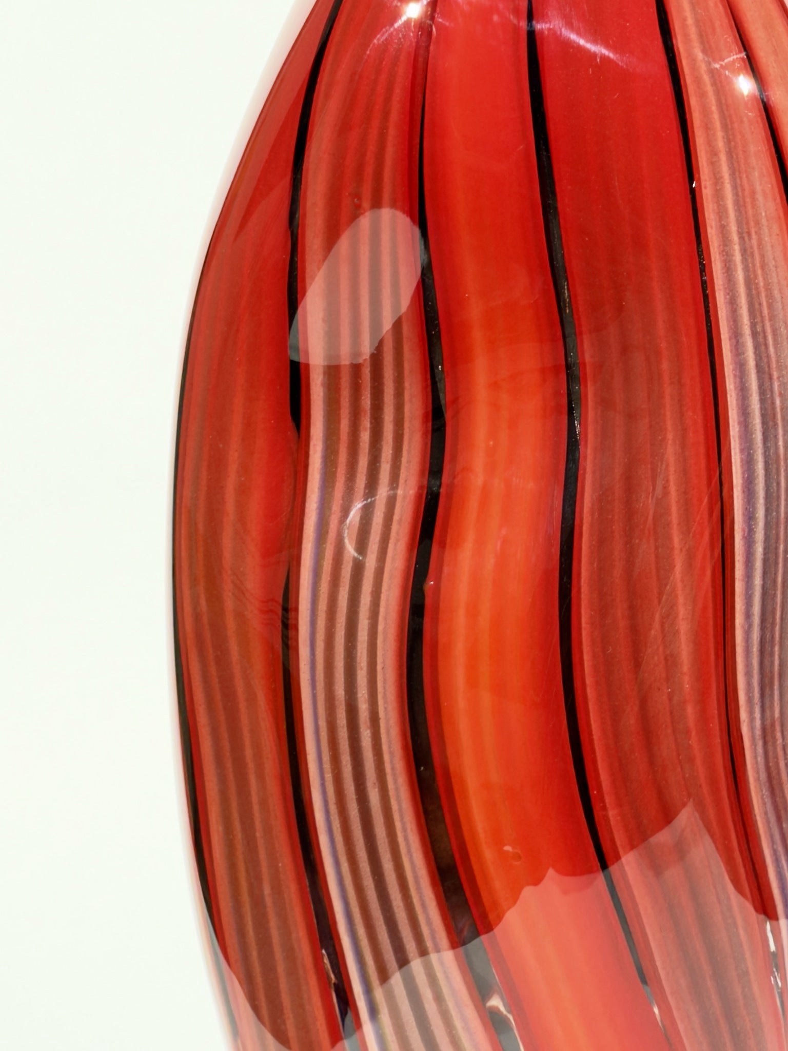 Vase Fragment · 44 × 16 cm · Léon & Ulysse