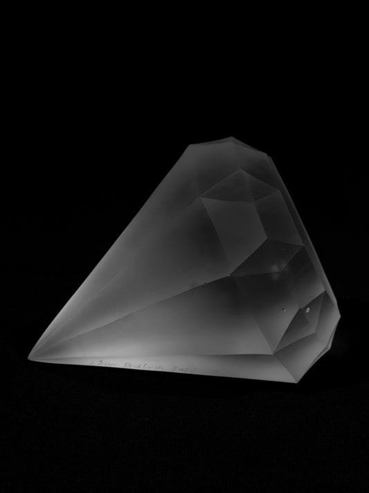 Sculpture Fragment · 10.5 × 8 cm · Léon & Ulysse