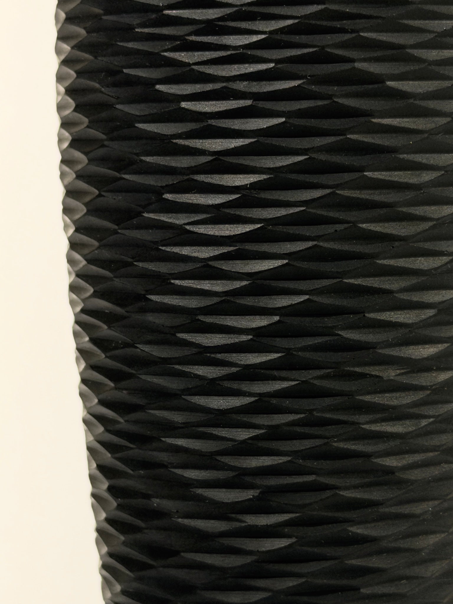 Vase OLYMPE · 33.5 × 7.5 cm · Léon & Ulysse