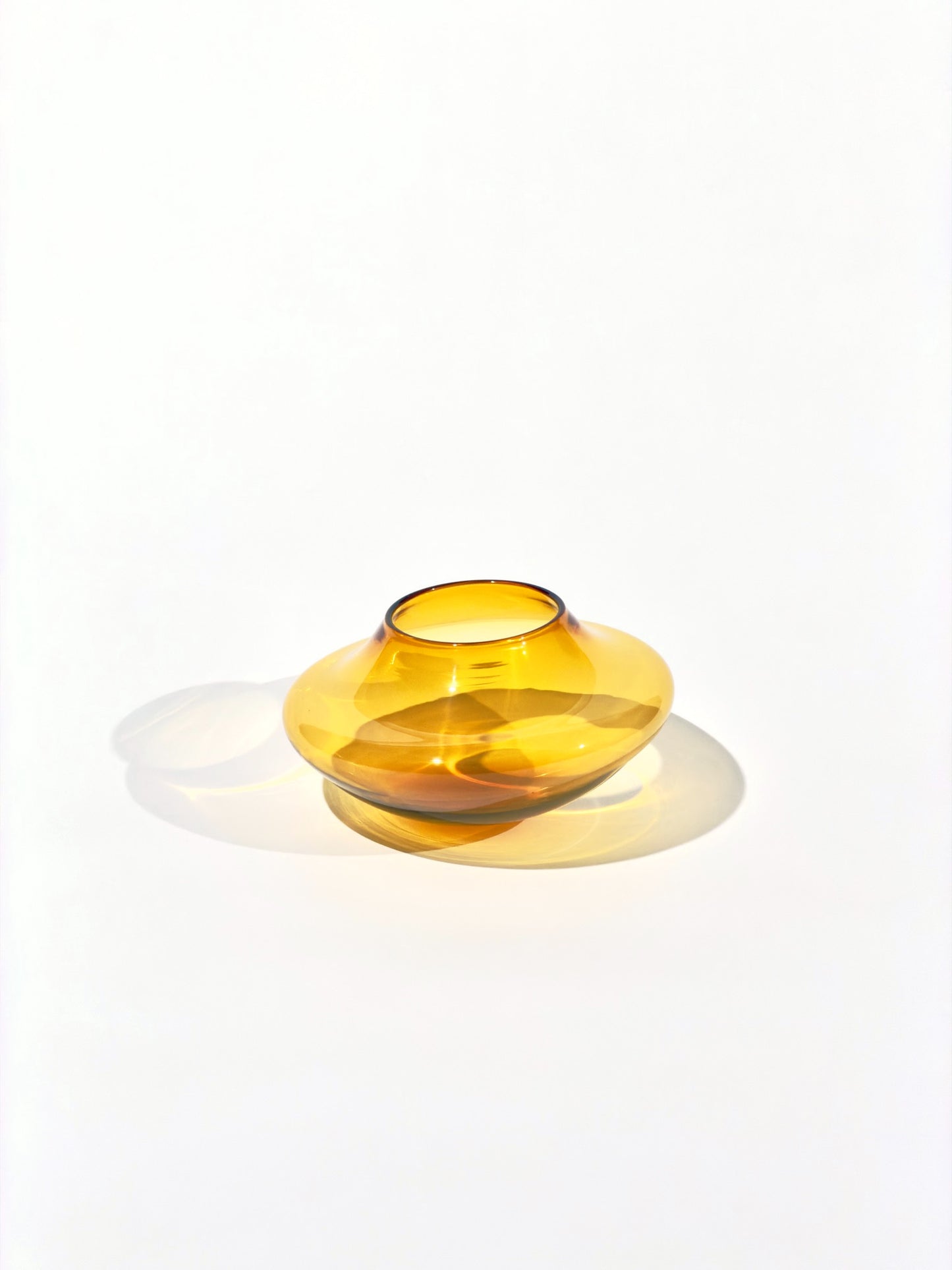 Vase Module · 10 × 18.4 cm · Léon & Ulysse