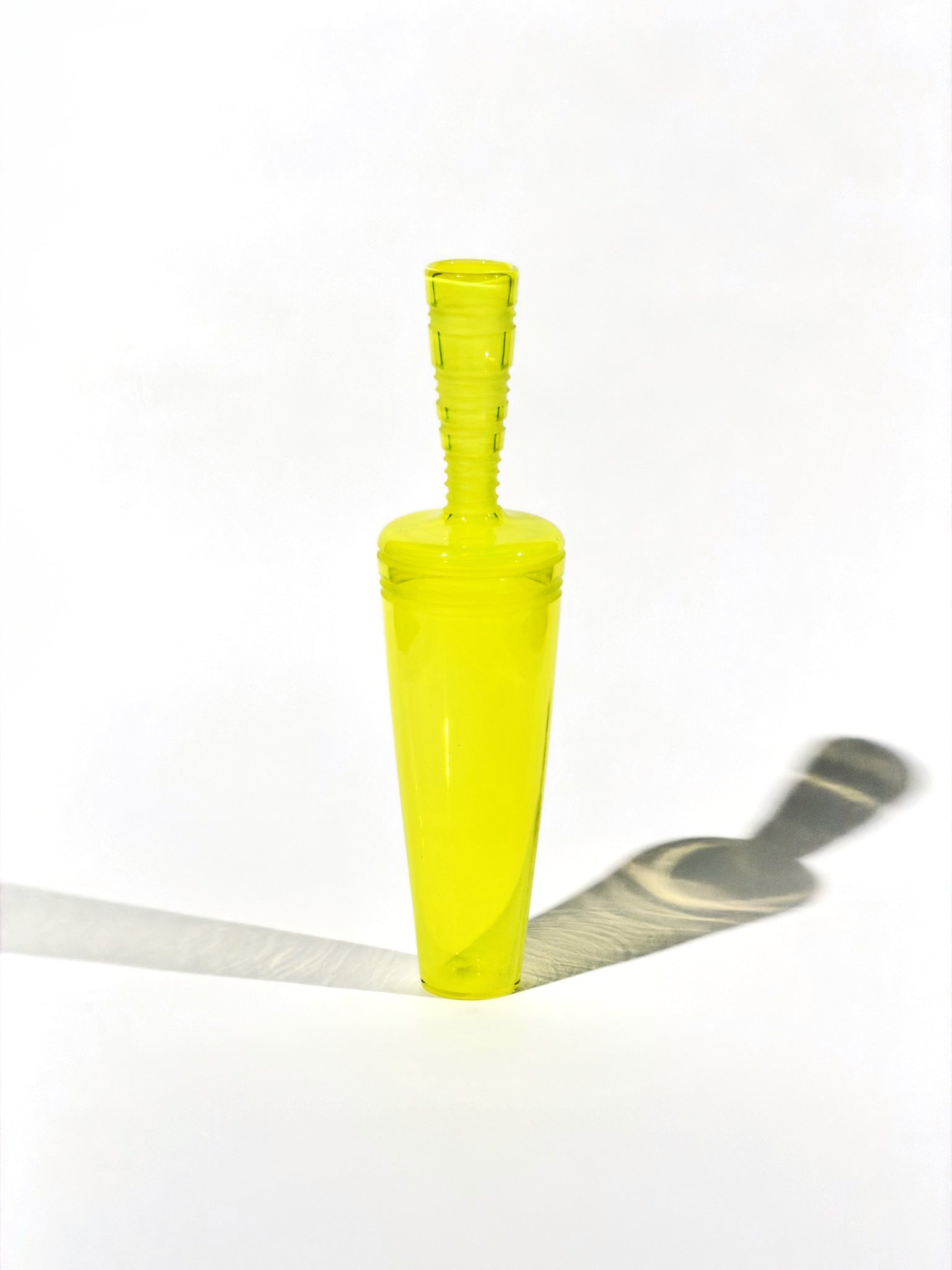 Vase OLYMPE · 34.5 × 8.5 cm · Léon & Ulysse