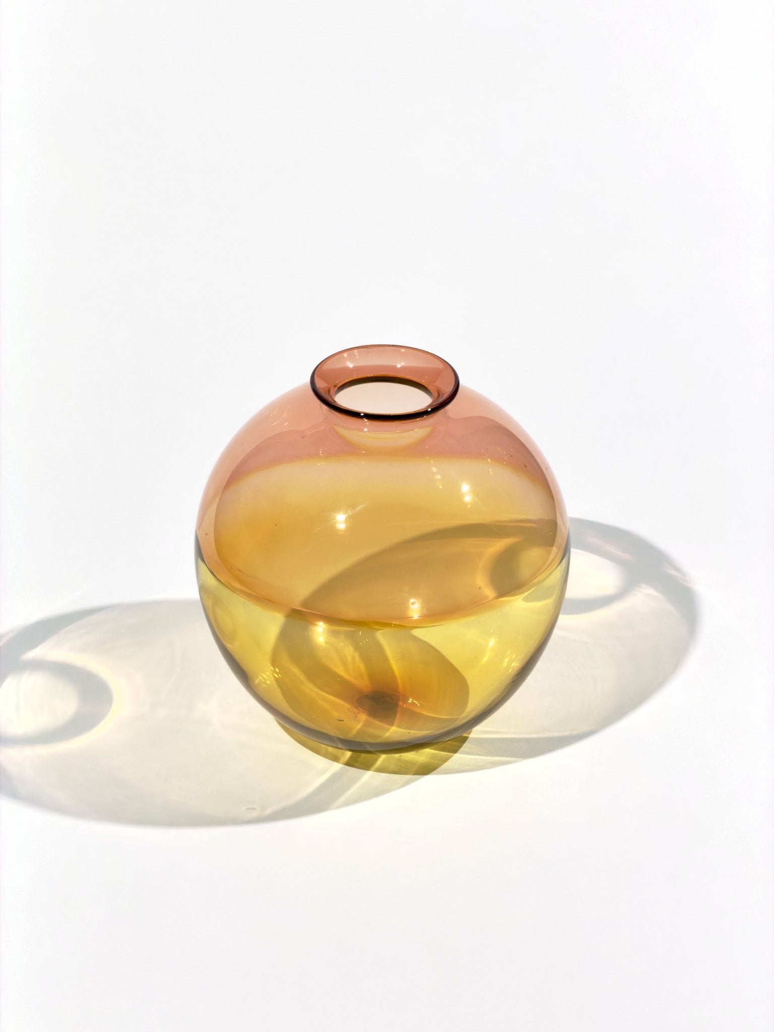 Vase OLYMPE · 21 × 20 cm · Léon & Ulysse