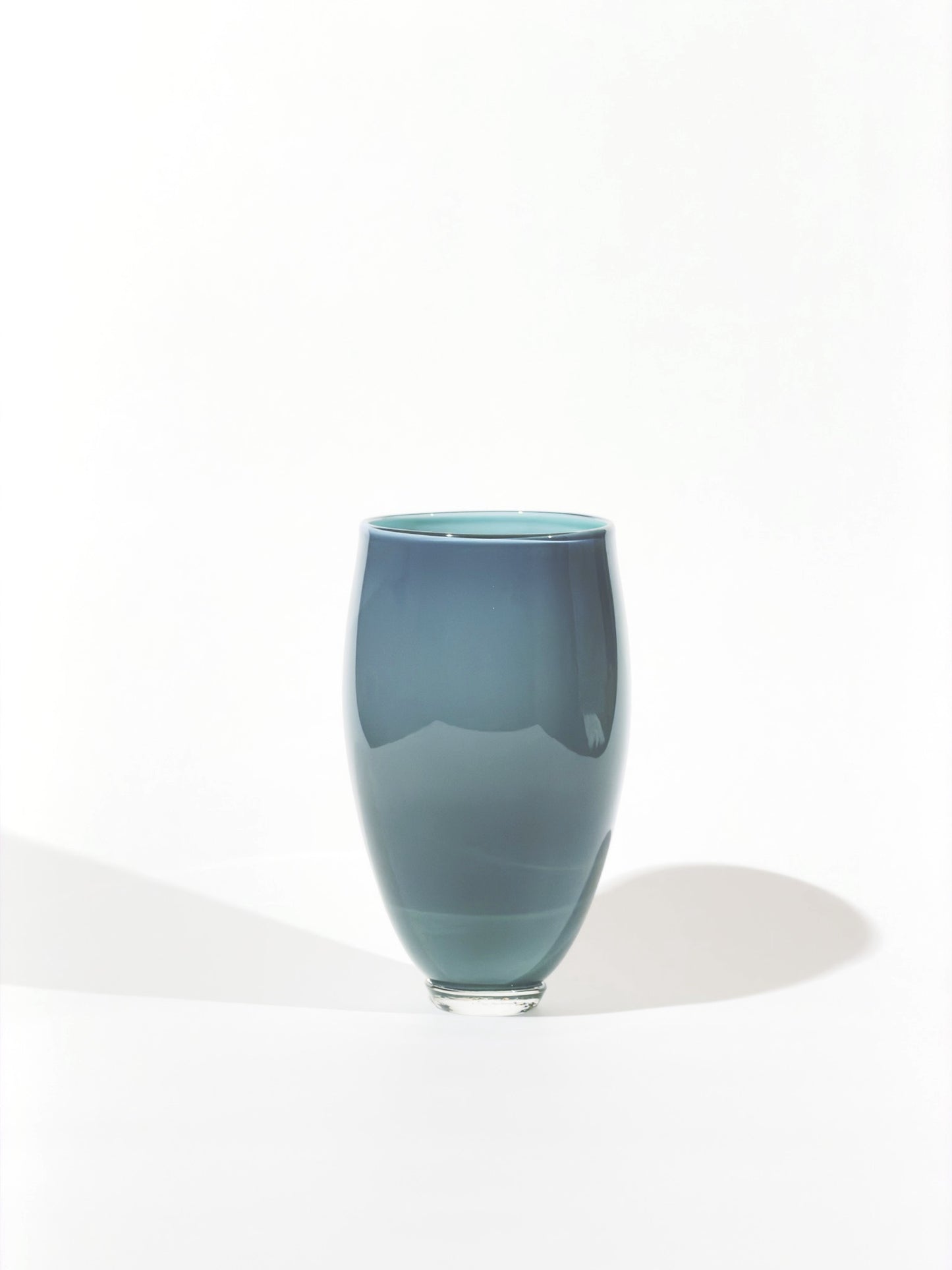 Vase OLYMPE · 23 × 11 cm · Léon & Ulysse