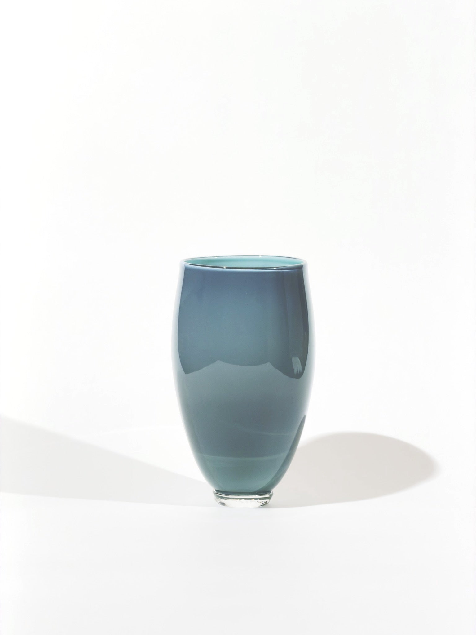 Vase OLYMPE · 23 × 11 cm · Léon & Ulysse