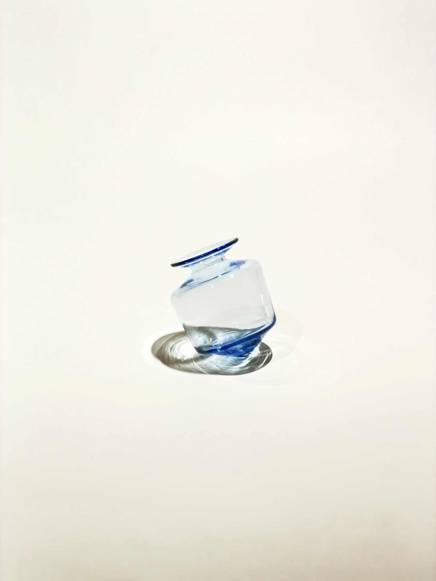 Vase Module · 9 × 7.6 cm · Léon & Ulysse
