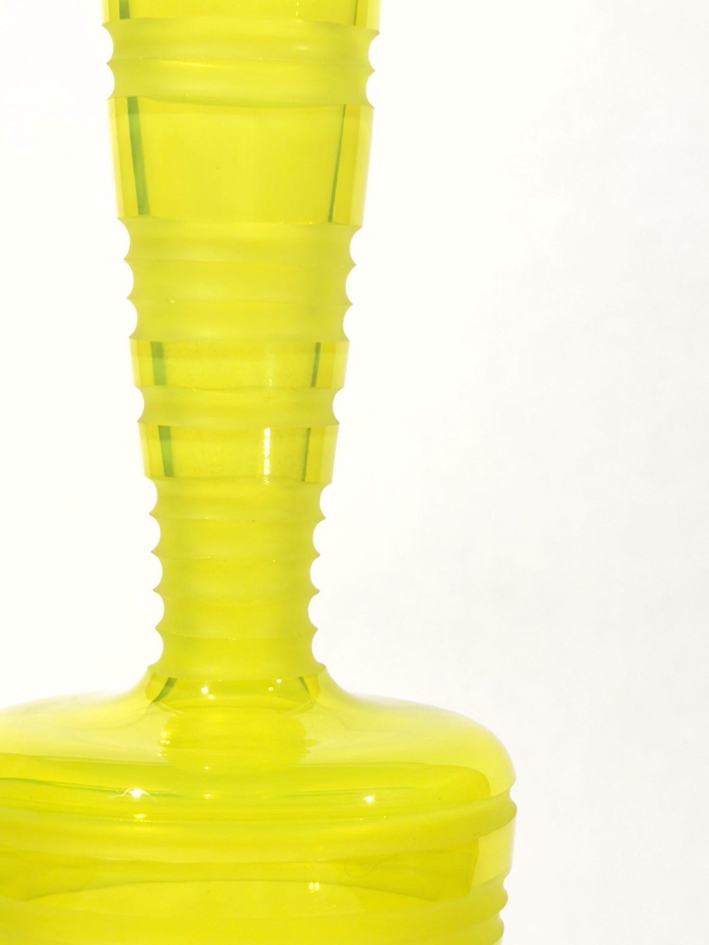 Vase OLYMPE · 34.5 × 8.5 cm · Léon & Ulysse