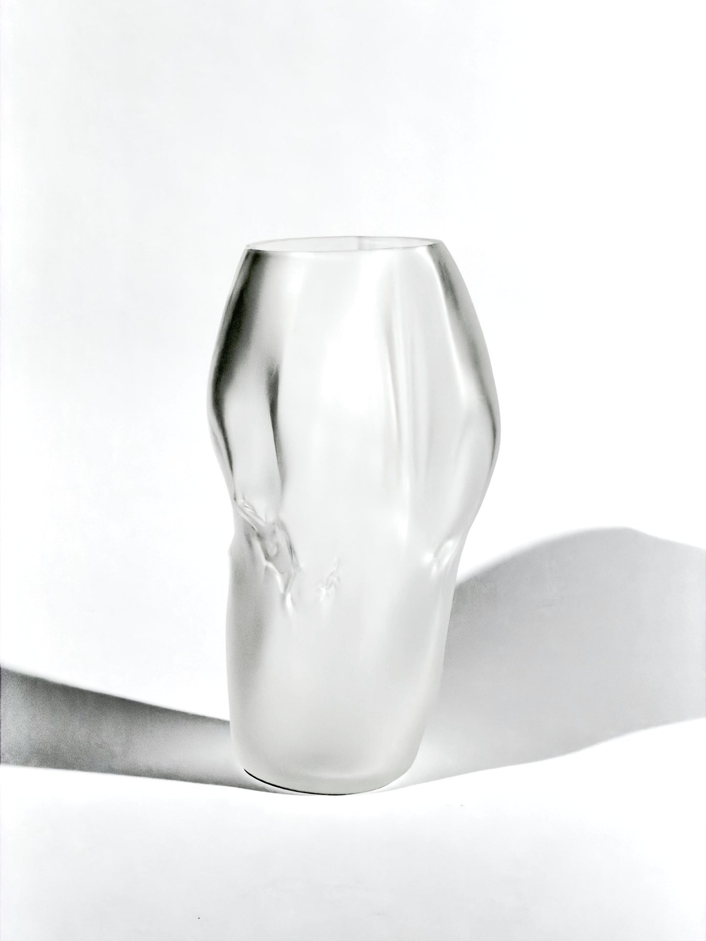 Sculpture Fragment · 32 × 20 cm · Léon & Ulysse