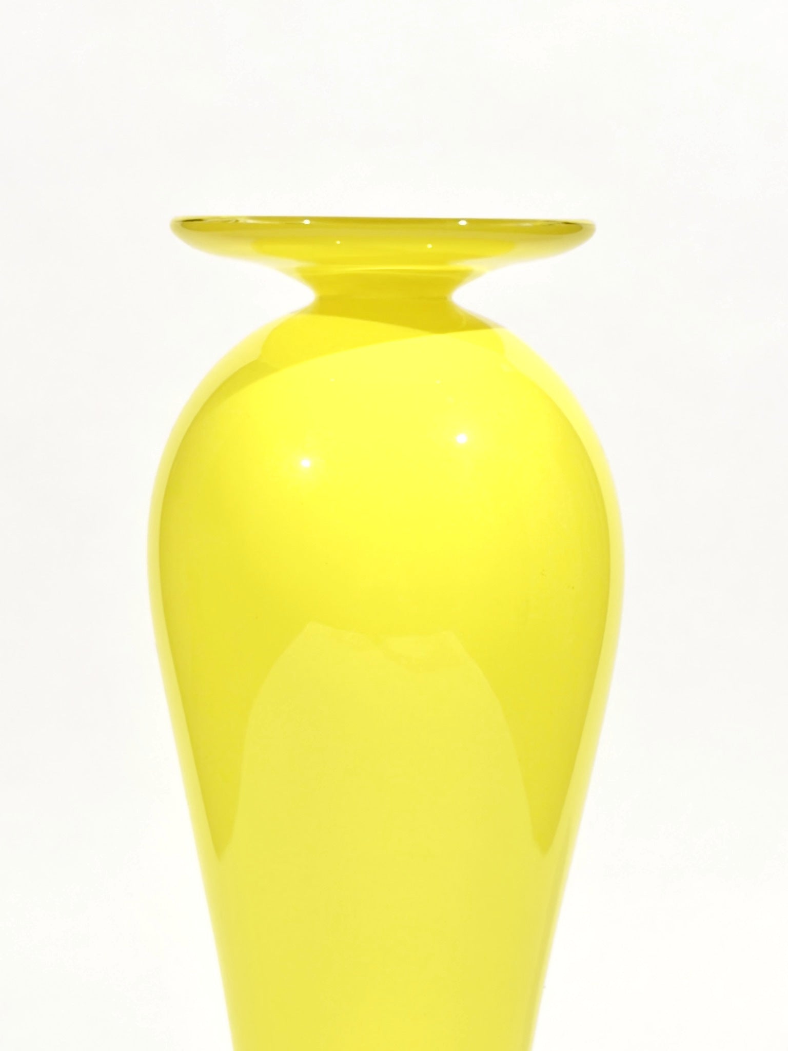Vase OLYMPE · 33 × 9 cm · Léon & Ulysse