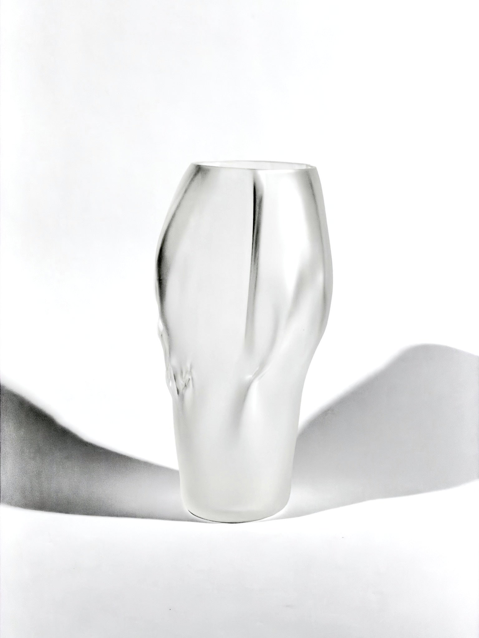 Sculpture Fragment · 32 × 20 cm · Léon & Ulysse