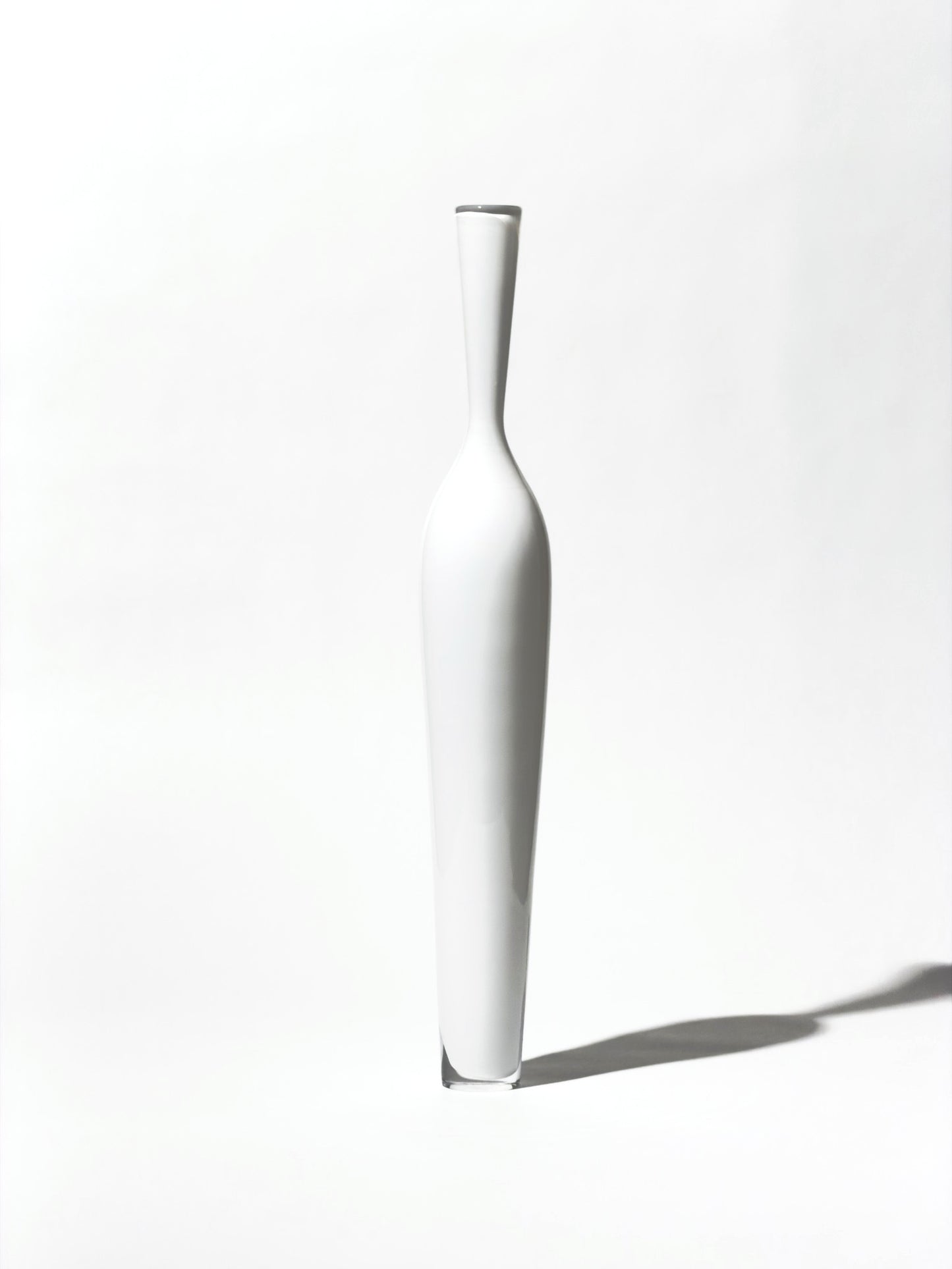 Vase OLYMPE · 44.5 × 6.5 cm · Léon & Ulysse