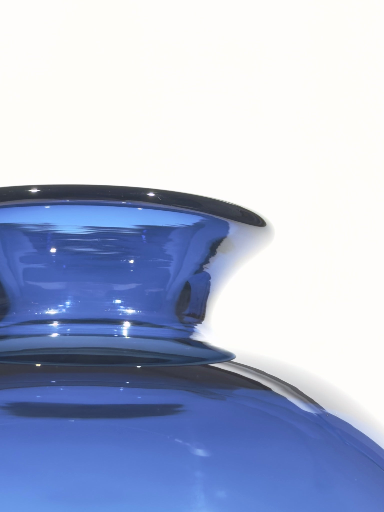 Vase OLYMPE · 34.8 × 15.4 cm · Léon & Ulysse