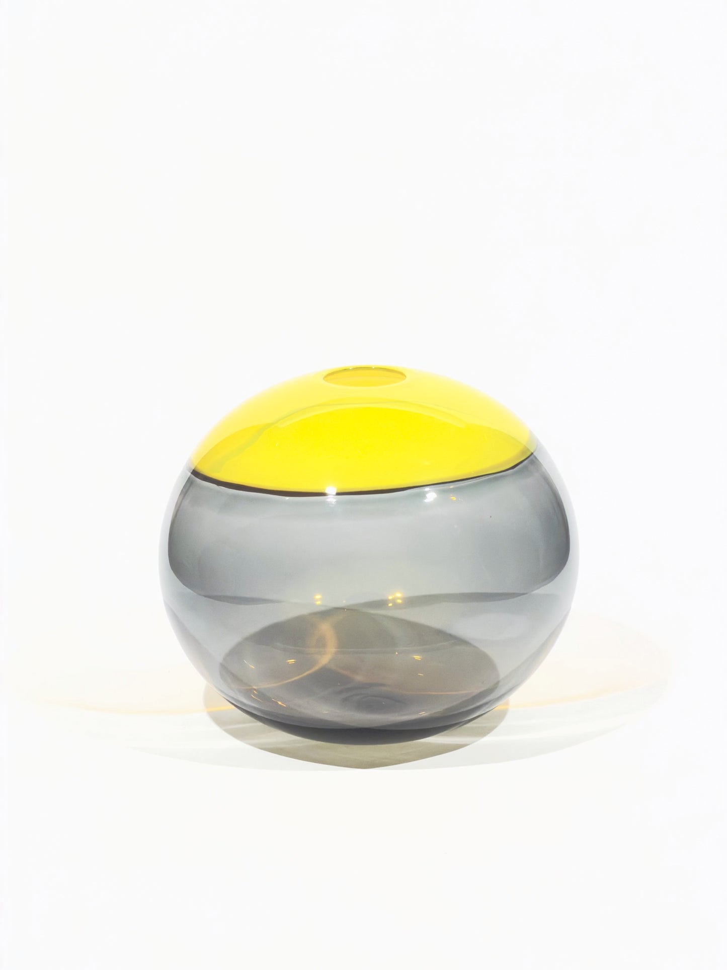 Vase OLYMPE · 22 × 26 cm · Léon & Ulysse