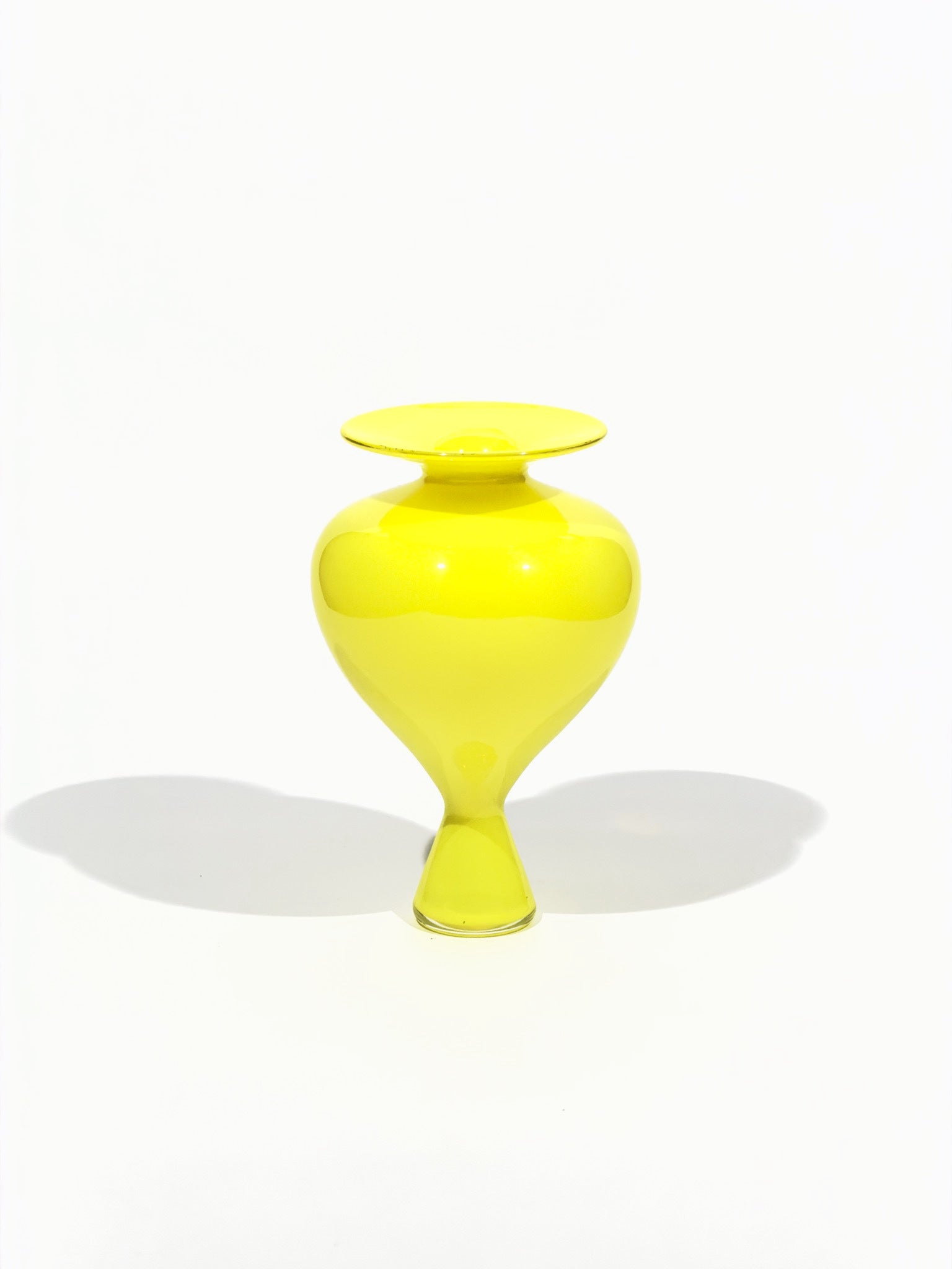 Vase OLYMPE · 24 × 15.5 cm · Léon & Ulysse