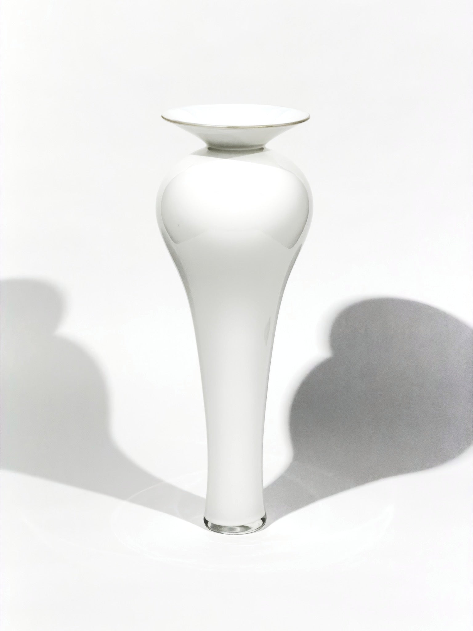 Vase OLYMPE · 42.7 × 15.8 cm · Léon & Ulysse