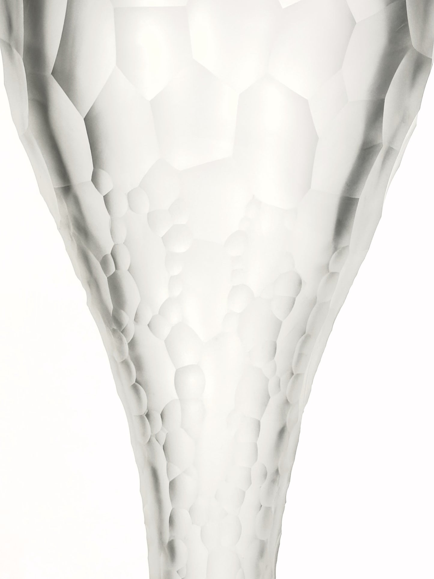 Sculpture Fragment · 40.2 × 16 cm · Léon & Ulysse