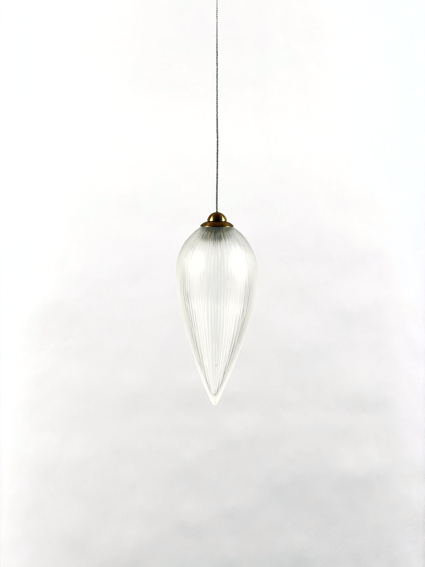Sculpture GENESIS · 17.5 × 7.5 cm · Léon & Ulysse